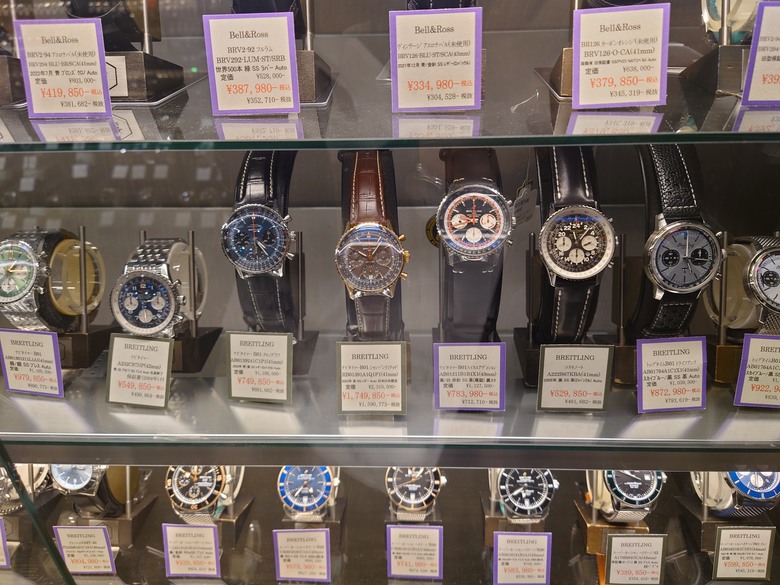 點我看大圖 一日快閃中野買表記-Navitimer Ref. 806 1959 開箱與2024 ROLEX價格與IWC 骨董錶分享