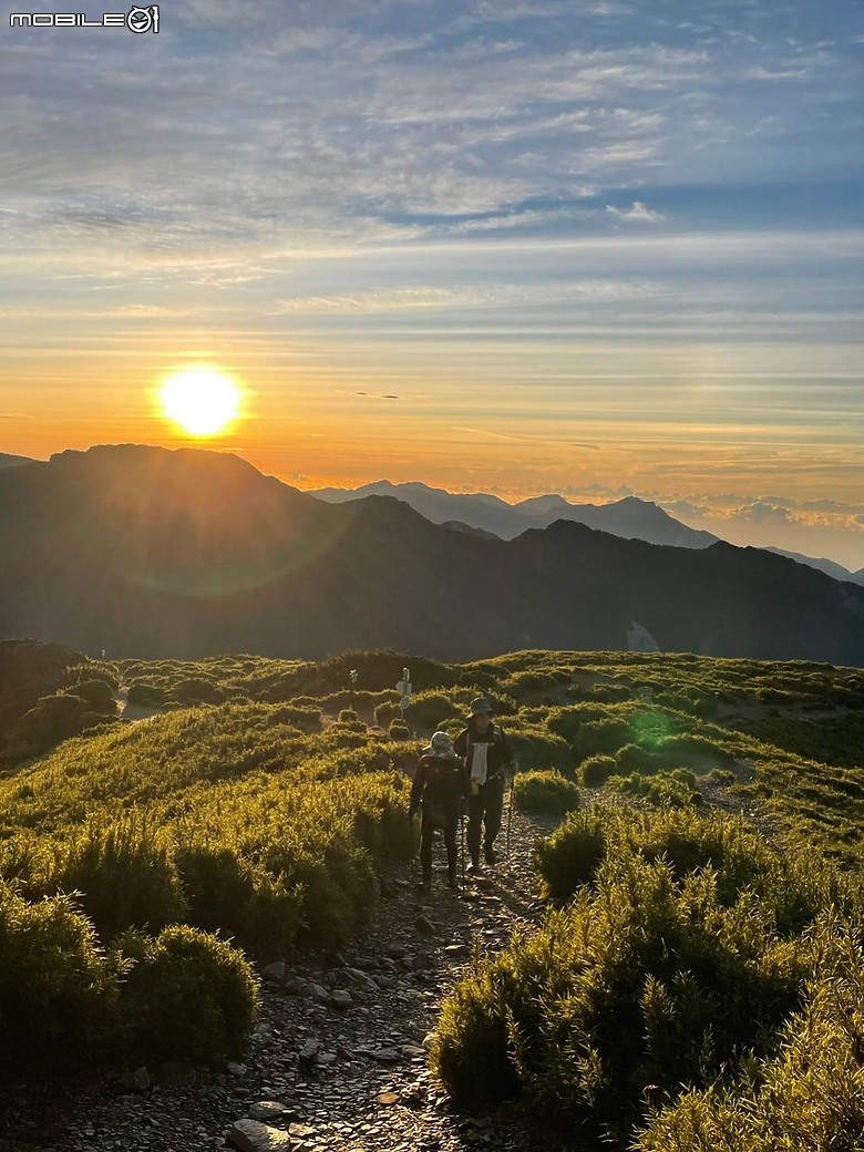 點我看大圖 合歡西北峰!日出美景值得一訪~