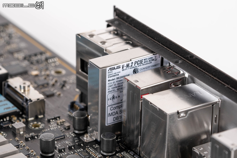 ROG BTF 背插主機板／顯示卡／機殼組合實裝體驗 打造頂級視覺效果的不二之選