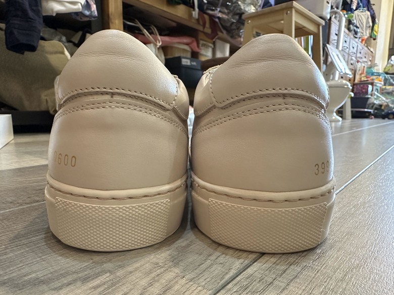 「開箱」WOMAN by COMMON PROJECTS 休閒運動鞋
