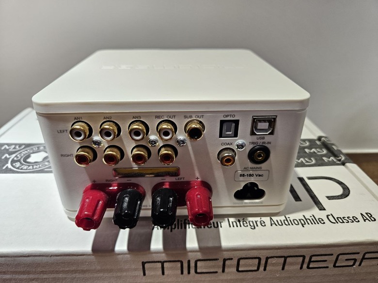 桌前音響系統大升級~Micromega Myamp搭配和周邊處理分享