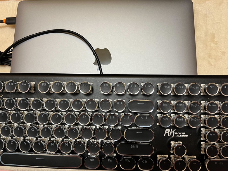 【開箱】ROG Falchion RX Low Profile (with MAC)