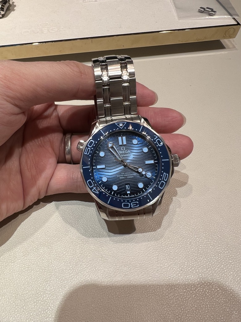 分享我的Omega fun watch 75週年海馬,大家的fun watch分享起來,各廠牌這兩年來陸續涉足這塊