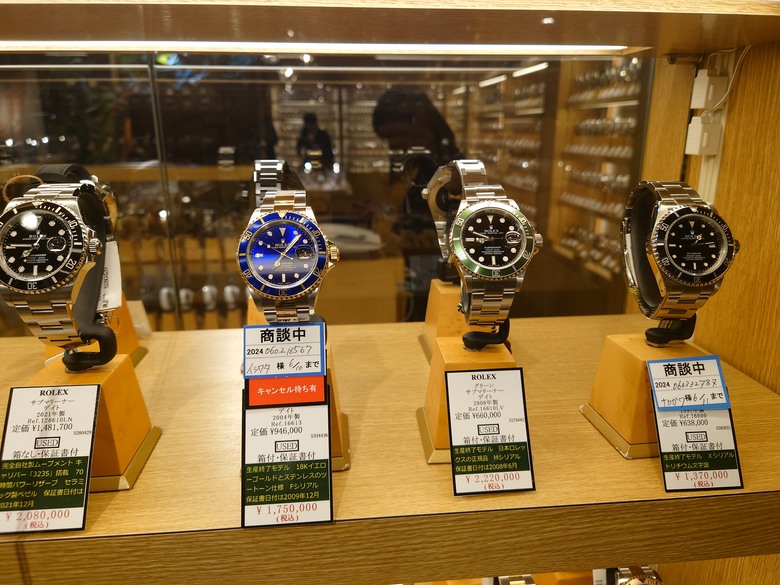 點我看大圖 一日快閃中野買表記-Navitimer Ref. 806 1959 開箱與2024 ROLEX價格與IWC 骨董錶分享