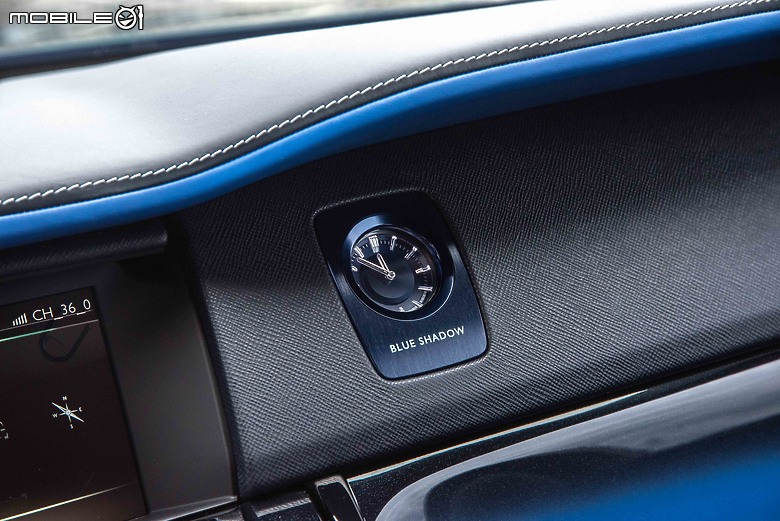 Rolls-Royce Black Badge Cullinan Blue Shadow試駕|極致工藝無與倫比,彰顯全台唯一的霸氣!
