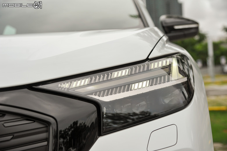 Audi Q4 Sportback e-tron 55 quattro S line 試駕｜又帥又能顧家、表現均衡的電動跑旅車！