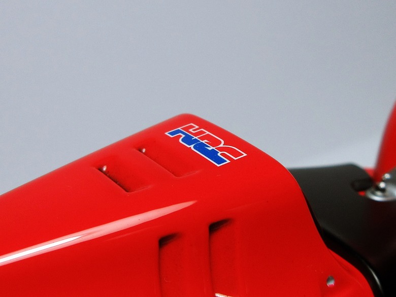 [作品分享] 傳奇序章！1984年 Honda NSR500 (NV0A)