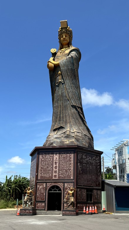 N MAX 之從故宮到新竹長和宮(相傳廟中有媽祖聖母的一束頭髮)