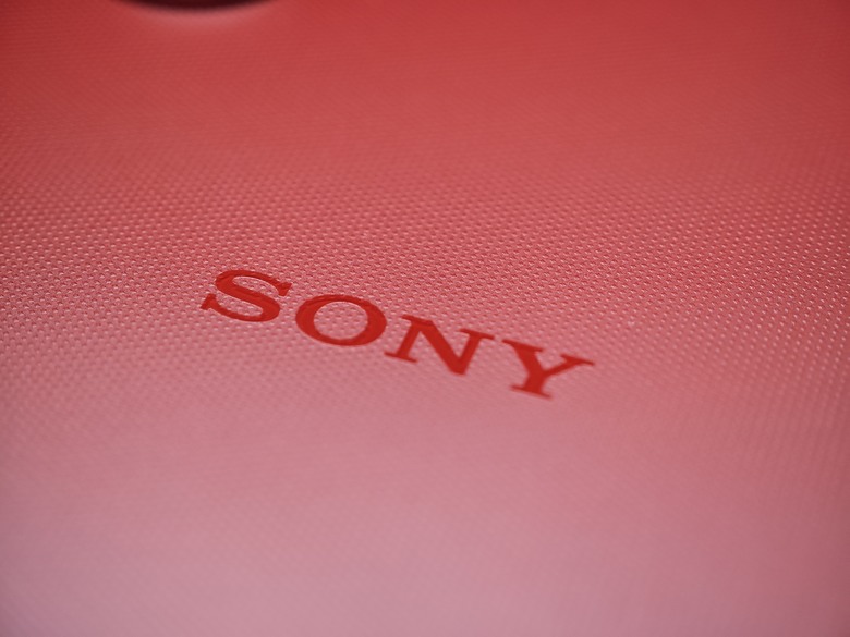 [開箱]：Sony堅持的浪漫-Xperia 1 VI 緋紅版