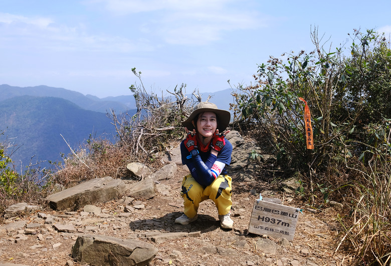 點我看大圖 【巴層巴墨山】遺世獨立卻讓人驚艷的西瓜河秘境 | 山頂無敵視野環繞