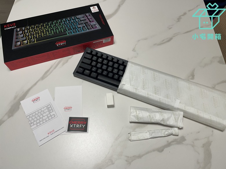 【小宅開箱】德國原廠Cherry XTRFY K5V2 65_機械鍵盤開箱，新軸體的魅力無法擋！