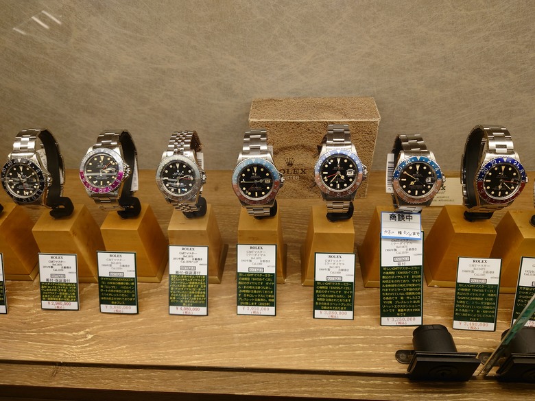 點我看大圖 一日快閃中野買表記-Navitimer Ref. 806 1959 開箱與2024 ROLEX價格與IWC 骨董錶分享