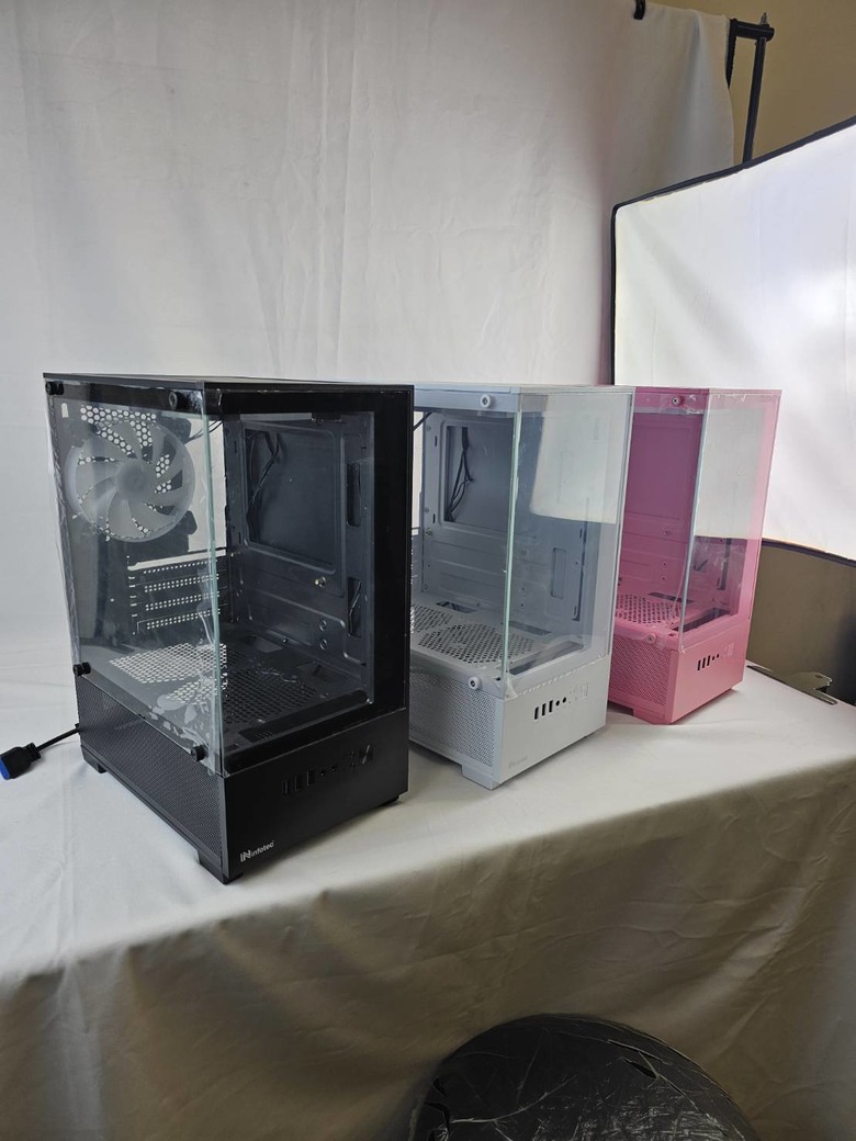 閒聊 將上市開箱 粉紅迷你 M-ATX 海砂屋(自帶RGB X3入)