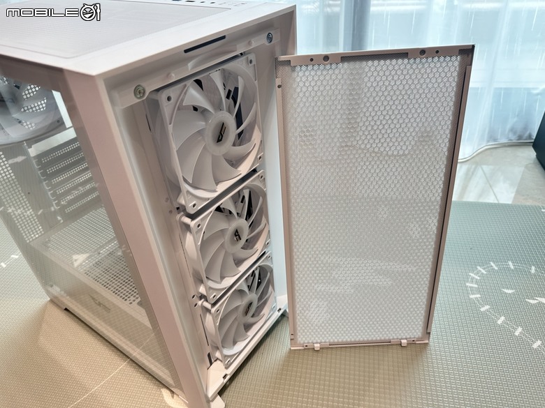大飛平價新品 DRX70機殼 & DN-240一體水冷
