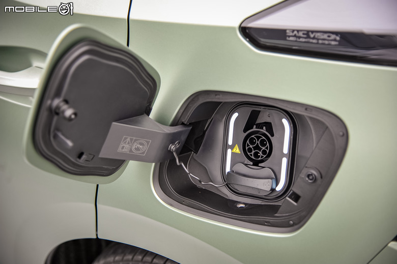 MG4 EV XPOWER 搶先試駕|登頂成為售價最親民的國產性能之王!
