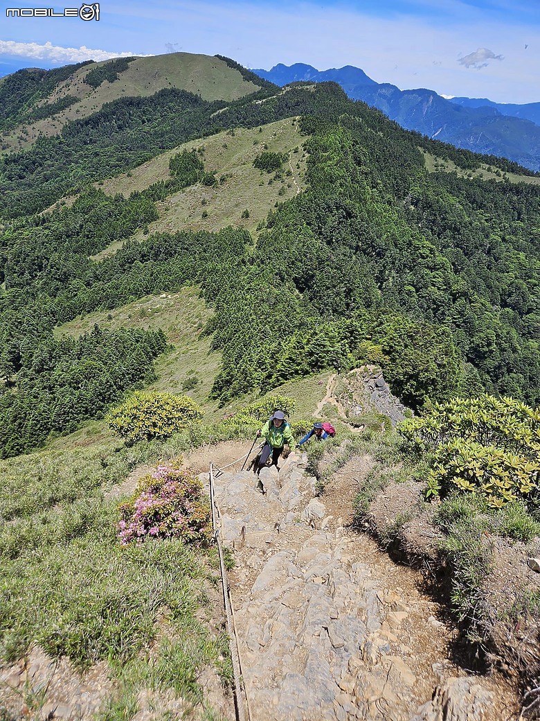 點我看大圖 合歡西北峰!日出美景值得一訪~