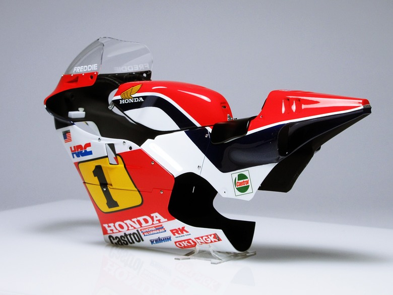 [作品分享] 傳奇序章！1984年 Honda NSR500 (NV0A)