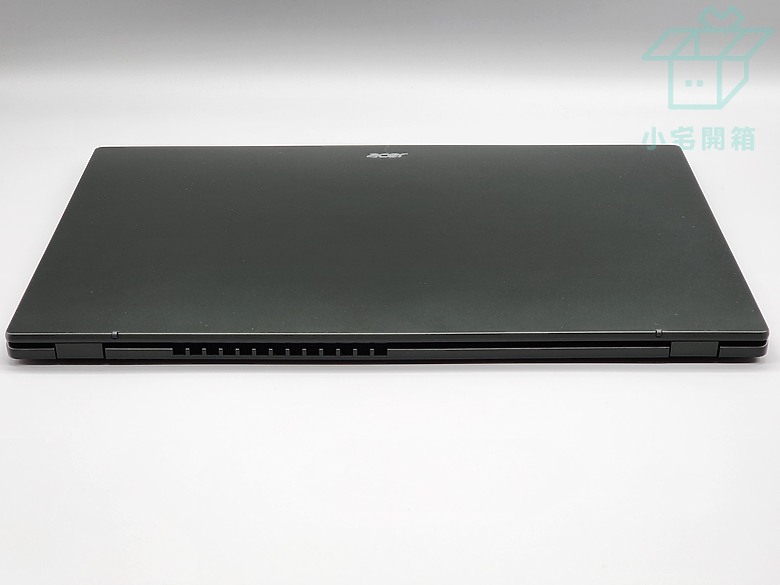 【小宅開箱】Acer Swift Edge SFE16-44 16吋 OLED面板 輕到能轉起來的輕薄大尺寸筆電