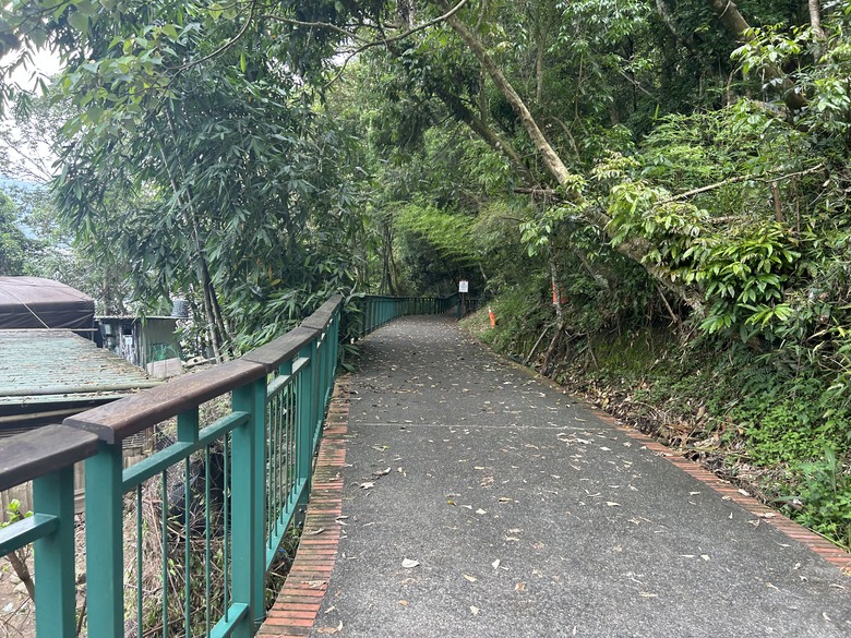 日月潭環潭自行道(上)伊達邵水上自行車道