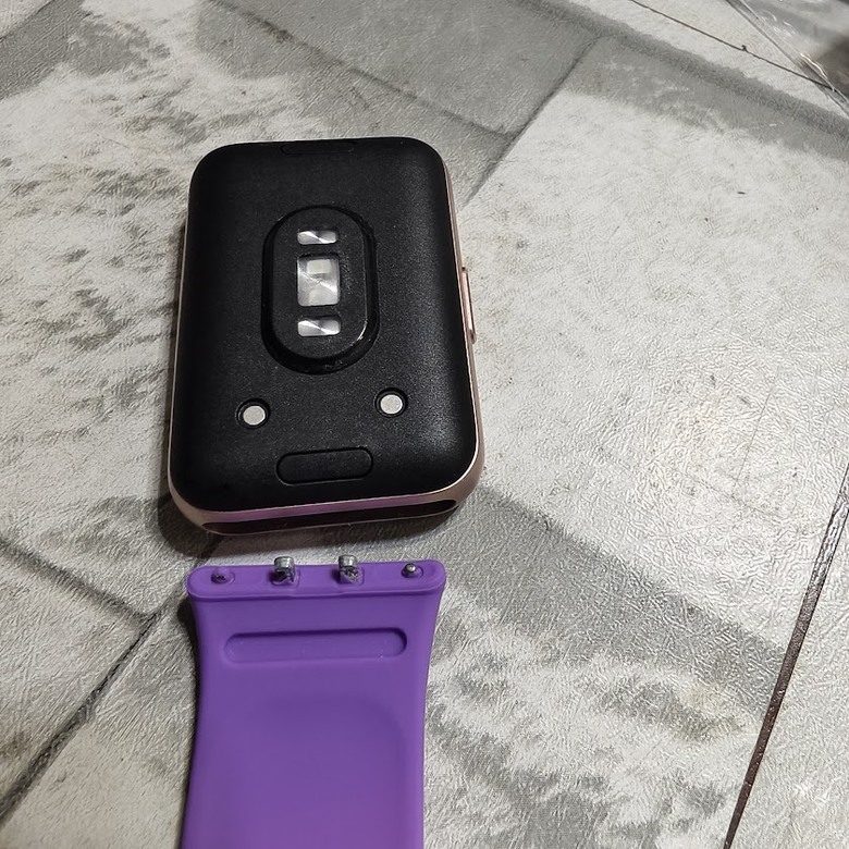 平價高質感 三星Galaxy fit3 1.6吋 AMOLED大螢幕 智慧健康手錶 使用心得