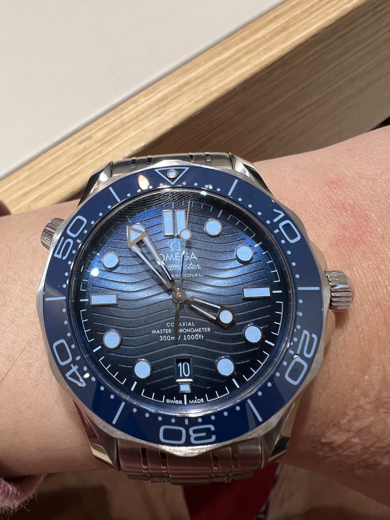分享我的Omega fun watch 75週年海馬,大家的fun watch分享起來,各廠牌這兩年來陸續涉足這塊
