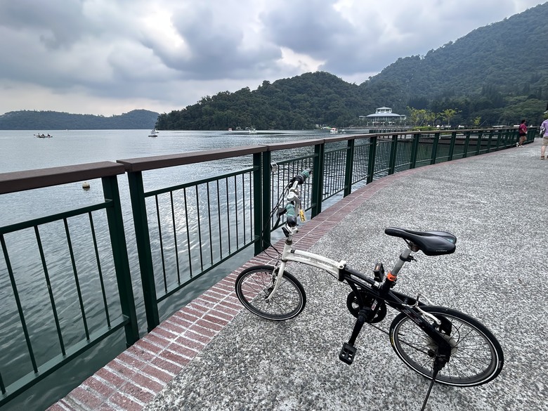 日月潭環潭自行道(上)伊達邵水上自行車道
