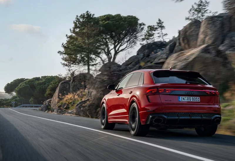紐柏林最速SUV誕生！Audi RS Q8/Q8 Performance強勢登場