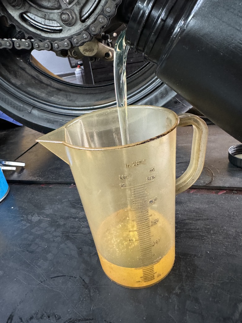 GSX1400油冷怪有了年紀~分享耗材更換
