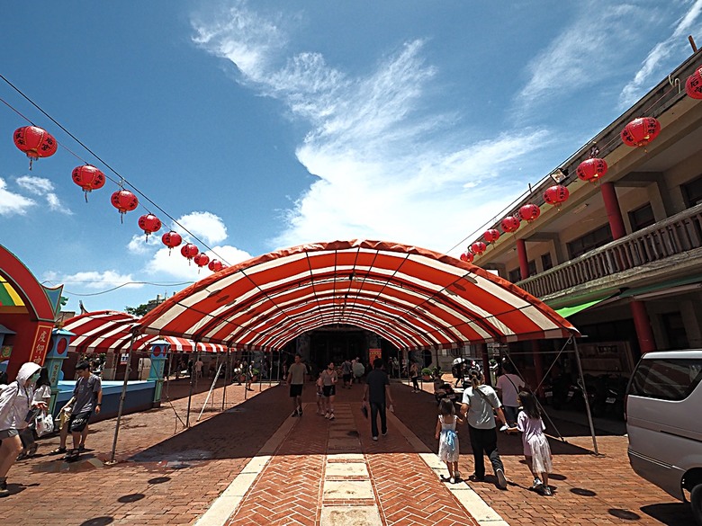 鹿港老街(隘門、友鹿軒、意和行、半邊井)、天后宮、新祖宮(勅建天后宮)、城隍廟、永安宮、三山國王廟、南靖宮，還有兌換贈品的彰化縣旅遊服務中心 — 「2024鹿港慶端陽」活動之四 — 鹿港老街與市街北段廟宇群