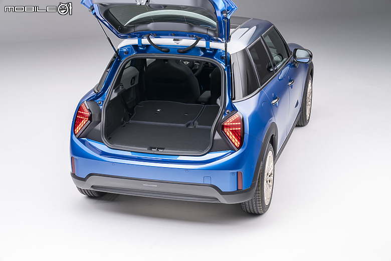 【海外新訊】MINI Cooper 五門版正式亮相,預約第四季登台!