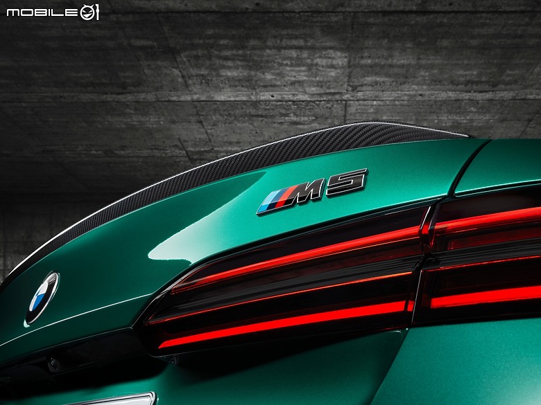 【海外新訊】BMW 全新 M5 亮相,車系首度配備 M Hybrid 系統可爆發 727 hp 馬力!