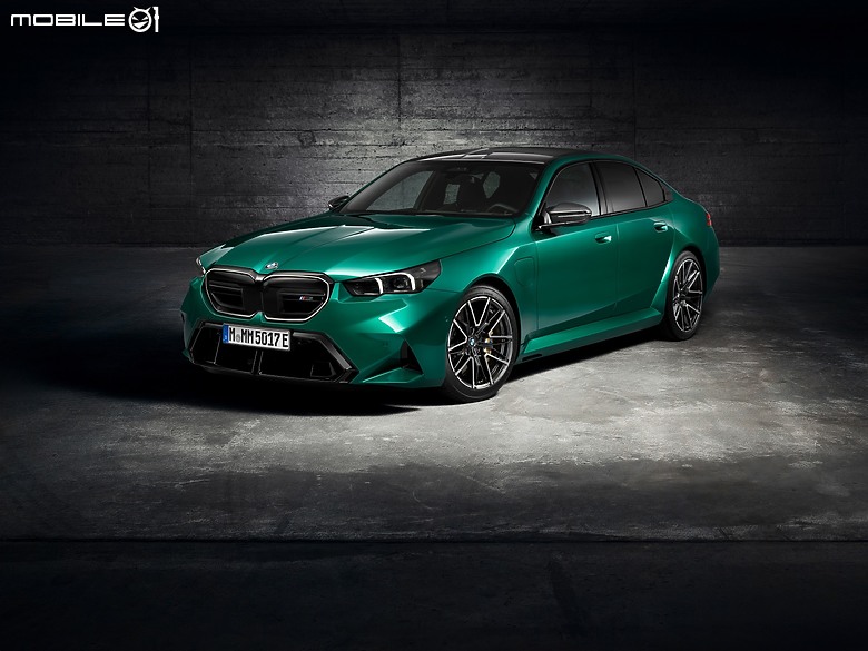 【海外新訊】BMW 全新 M5 亮相,車系首度配備 M Hybrid 系統可爆發 727 hp 馬力!