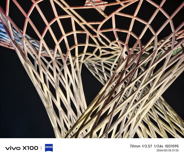 vivo X100！2024標準版の影像王者！