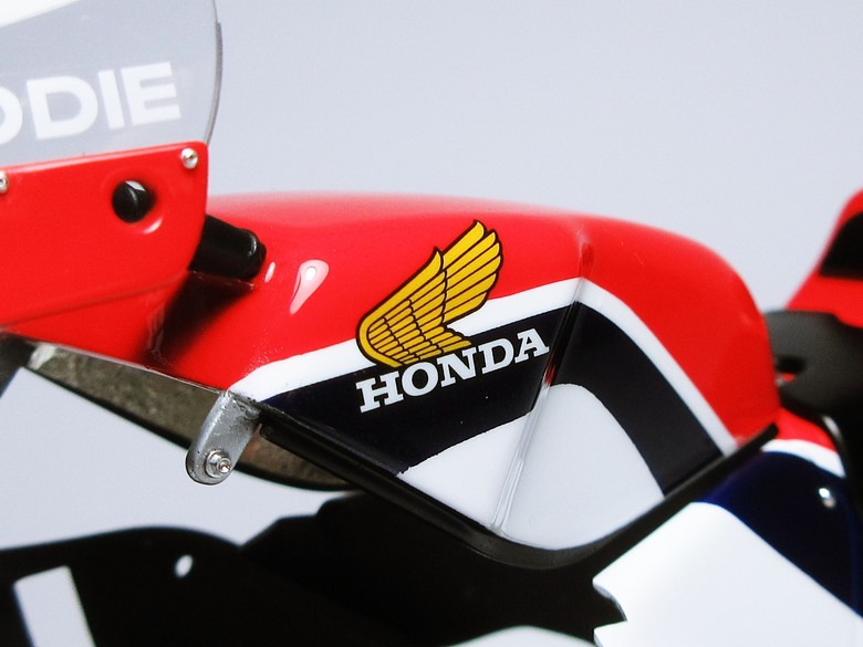 [作品分享] 傳奇序章！1984年 Honda NSR500 (NV0A)