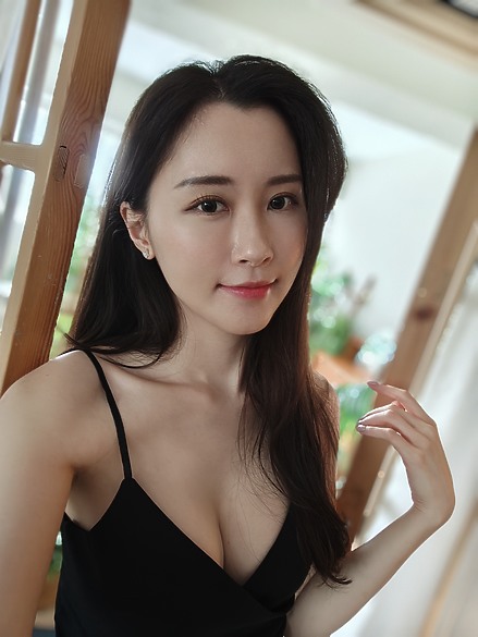 點我看大圖 POCO F6 Pro體驗|高性價依舊、拍攝有驚喜的效能之選!