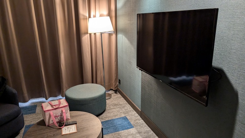我們家的兩天一夜小旅行 - 再訪新竹煙波湖濱館 / 或者工藝櫥窗 / 城隍廟周邊小吃之旅