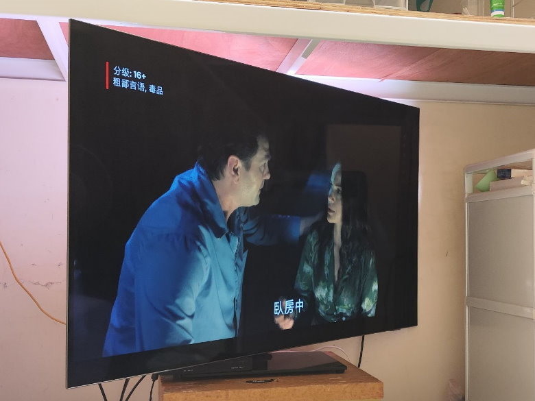 Philips 飛利浦 55OLED707 小心得 電視腳架 以及疑問