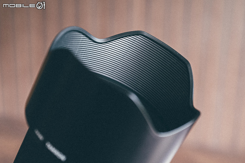Tamron 50-300mm f/4.5-6.3 Di III VC VXD（A069）評測報告｜戶外取景更便利、近攝能力同步升級！