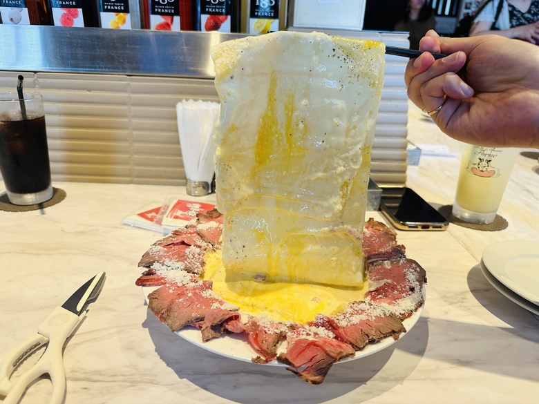 【東京都】超大份超好拍起司餐廳～最近最熱門的Meat &Cheese Forne有多厲害呢！