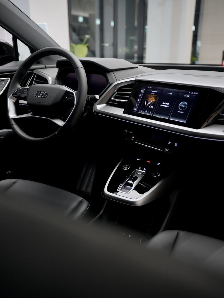 Audi Q4 e-tron 45 advanced 進化版 實車照片分享