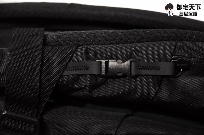 開箱｜【Targus 泰格斯】Terra 15-16 吋環保電腦後背包（TBB649） - 意外好用的工作包，防盜與收納兼具之作！