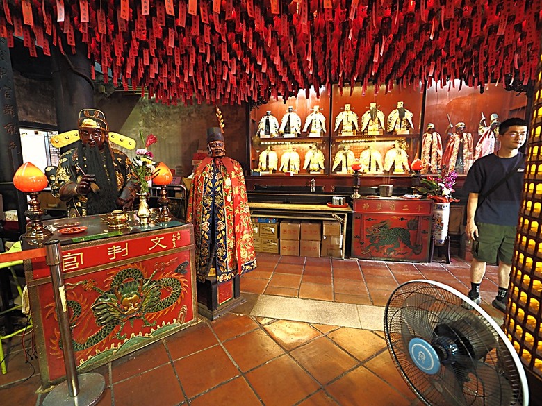 鹿港老街(隘門、友鹿軒、意和行、半邊井)、天后宮、新祖宮(勅建天后宮)、城隍廟、永安宮、三山國王廟、南靖宮，還有兌換贈品的彰化縣旅遊服務中心 — 「2024鹿港慶端陽」活動之四 — 鹿港老街與市街北段廟宇群
