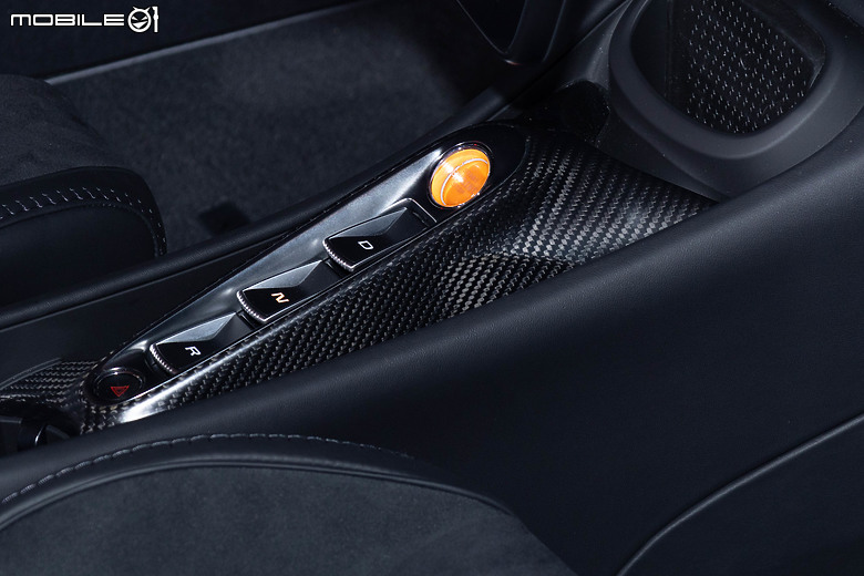 【採訪】與天空更近距離，McLaren Artura Spider正式發表、基本車價1528萬元起！