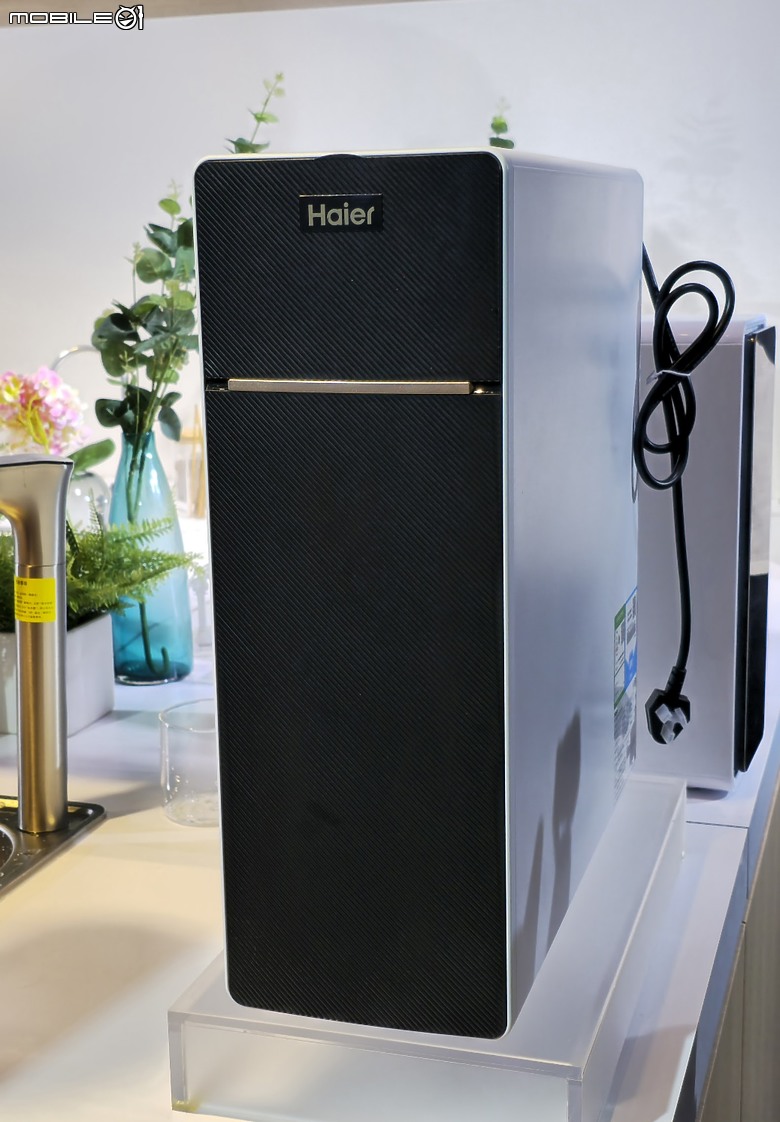 【體驗會實況】依於技、游於藝、化於水，Haier 海爾 2024 臻白純享，熱淨新品發表盛典精采實錄！