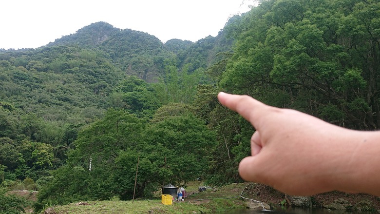 單人機車露營 🏍夏季輕量化露營 一個背包那瑪夏山上半野營