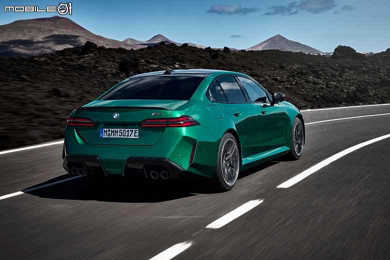 【海外新訊】BMW 全新 M5 亮相,車系首度配備 M Hybrid 系統可爆發 727 hp 馬力!