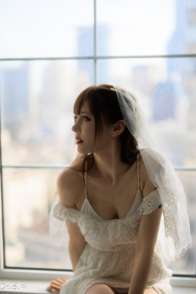 點我看大圖 婚攝? 昏攝.... (沒有新郎) 美女找我合照,....我害羞