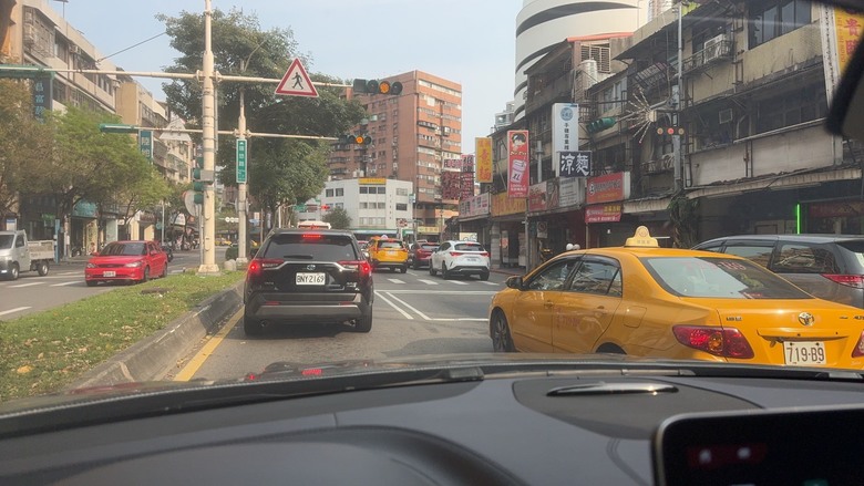GLE53 Coupe改色+3M雙隔熱紙 前擋極透+車身極黑