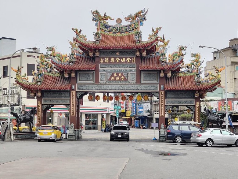 花蓮聖地慈惠堂總堂介紹 - 為全台慈惠堂總堂,與勝安宮同為台灣母娘信仰的發源地