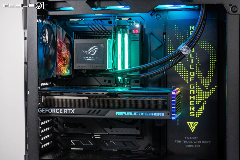 ROG BTF 背插主機板／顯示卡／機殼組合實裝體驗 打造頂級視覺效果的不二之選